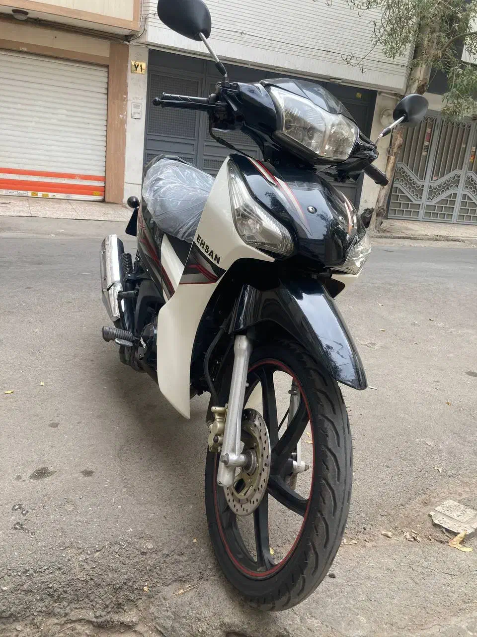 احسان بی کلاج|موتورسیکلت|مشهد, چهارچشمه|دیوار