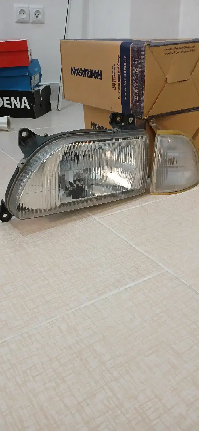 چراغ عقب پراید صبا و چراغ جلوسمت چپ|قطعات یدکی و لوازم جانبی|گرگان, |دیوار