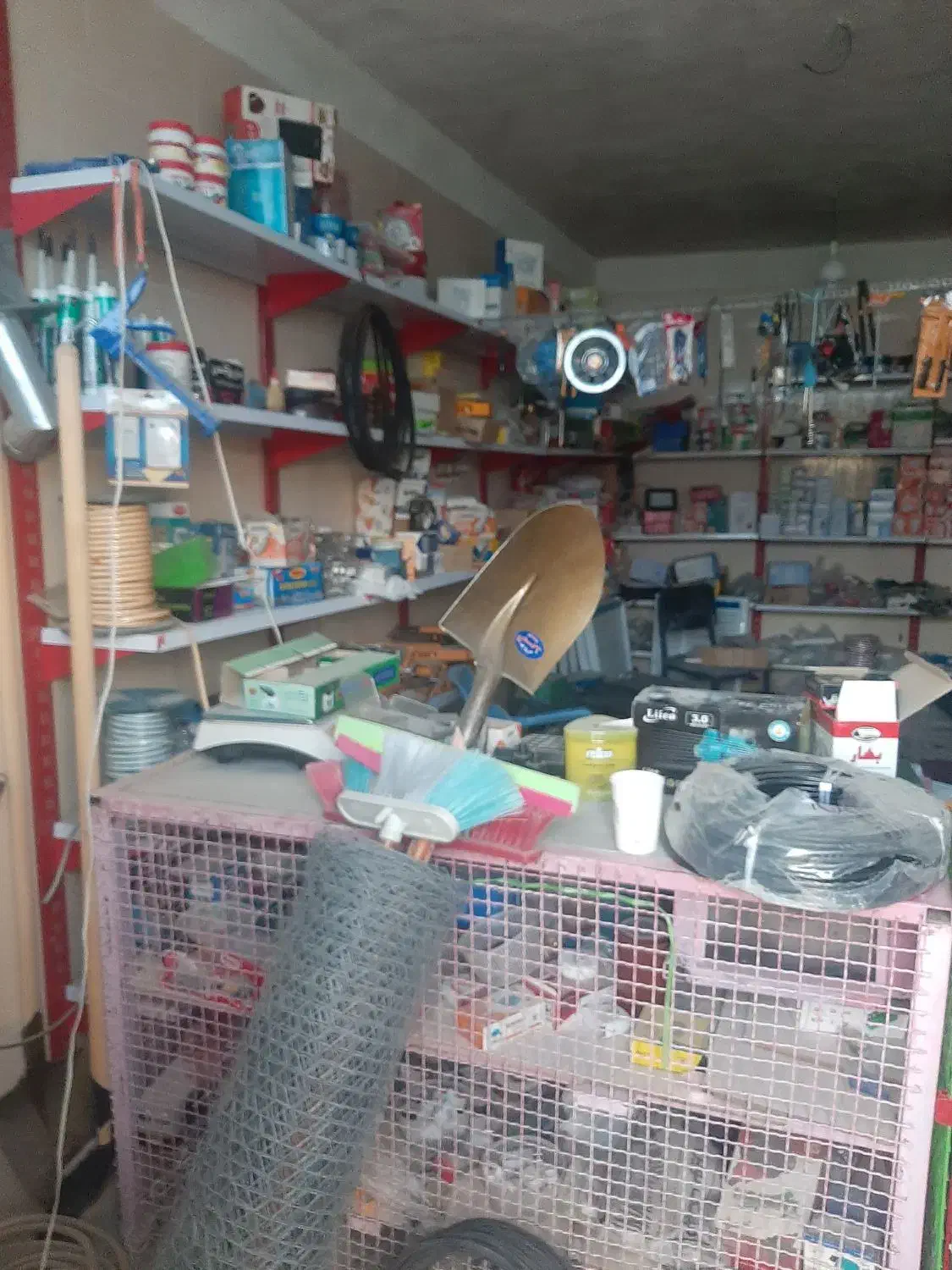 لوازم آب وبرق همراه با ابزار آلات فروشی|عمدهفروشی|سیب و سوران, |دیوار