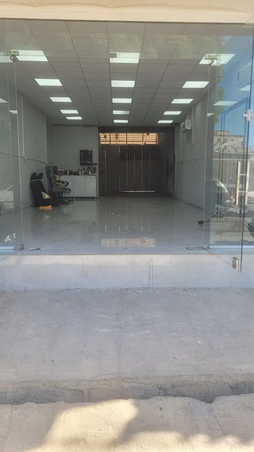 مغازه ۵۵ متری و انبار ۵۰ متری|اجارهٔ مغازه و غرفه|بوشهر, |دیوار