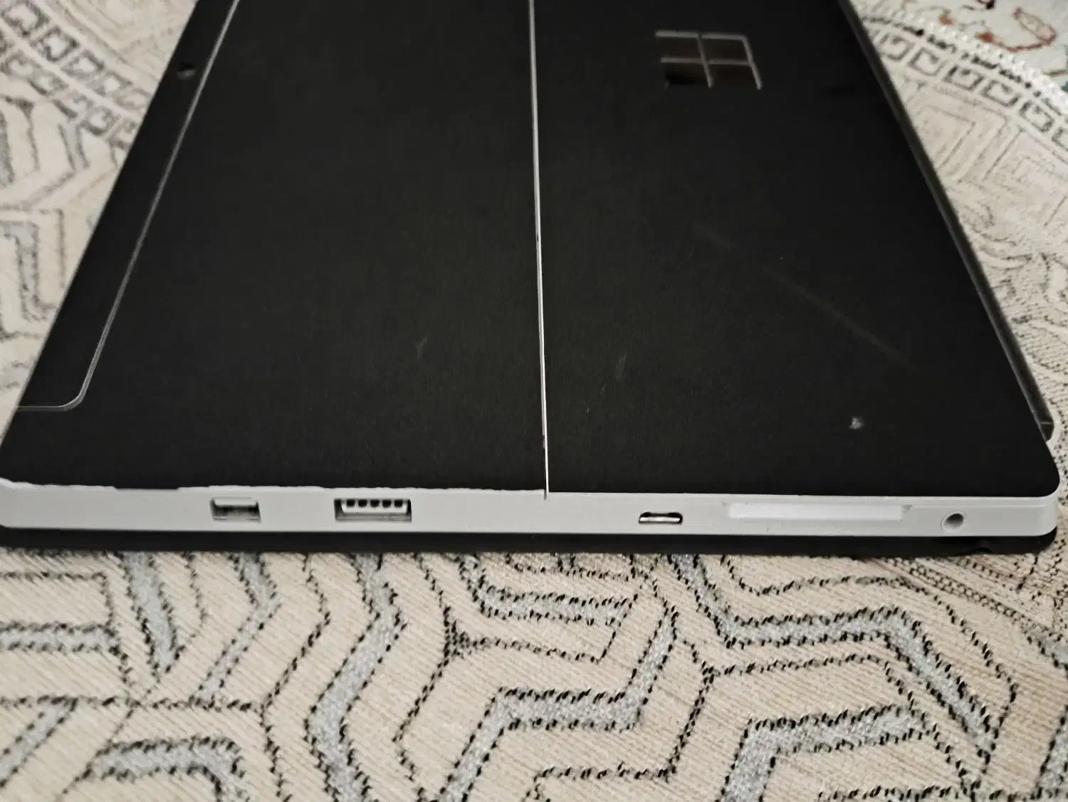 مینی لپتاپ مایکروسافت|رایانه همراه|ایلام, |دیوار