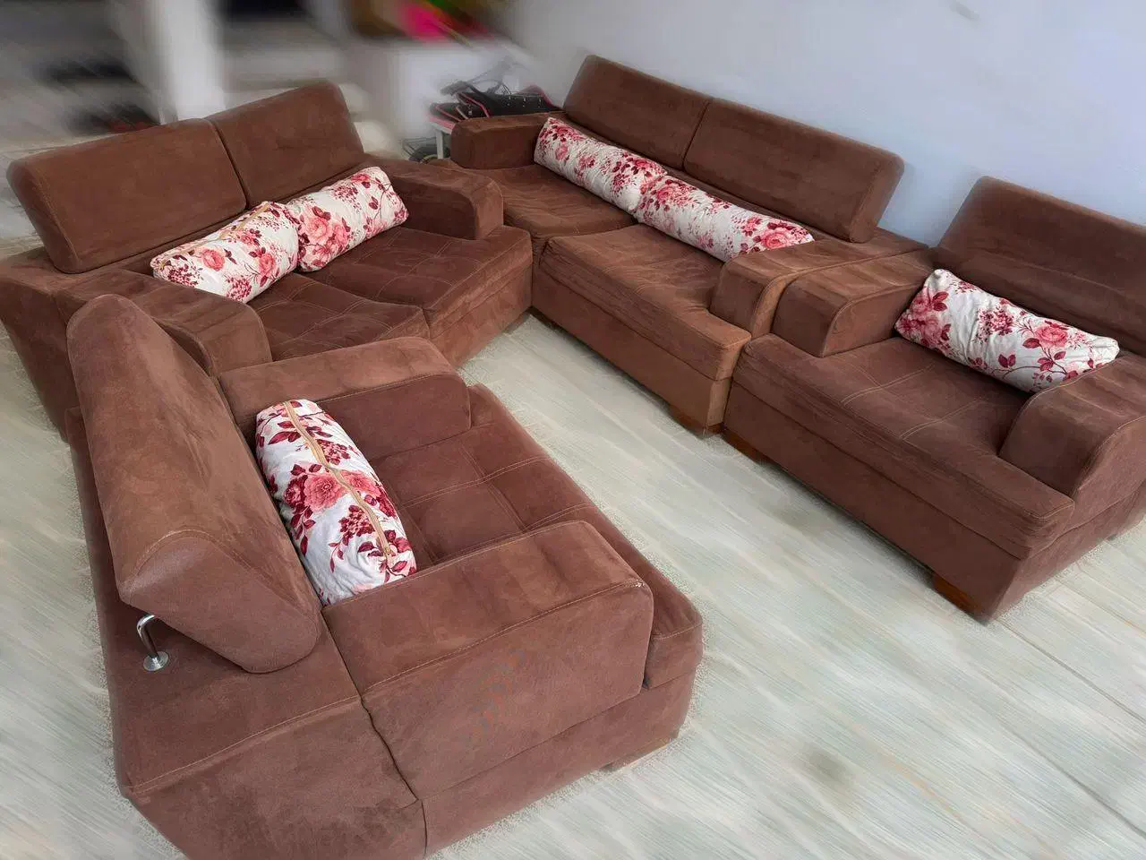 مبل هفت نفره زیر قیمت بازار|مبلمان خانگی و میز عسلی|زیرآب, |دیوار