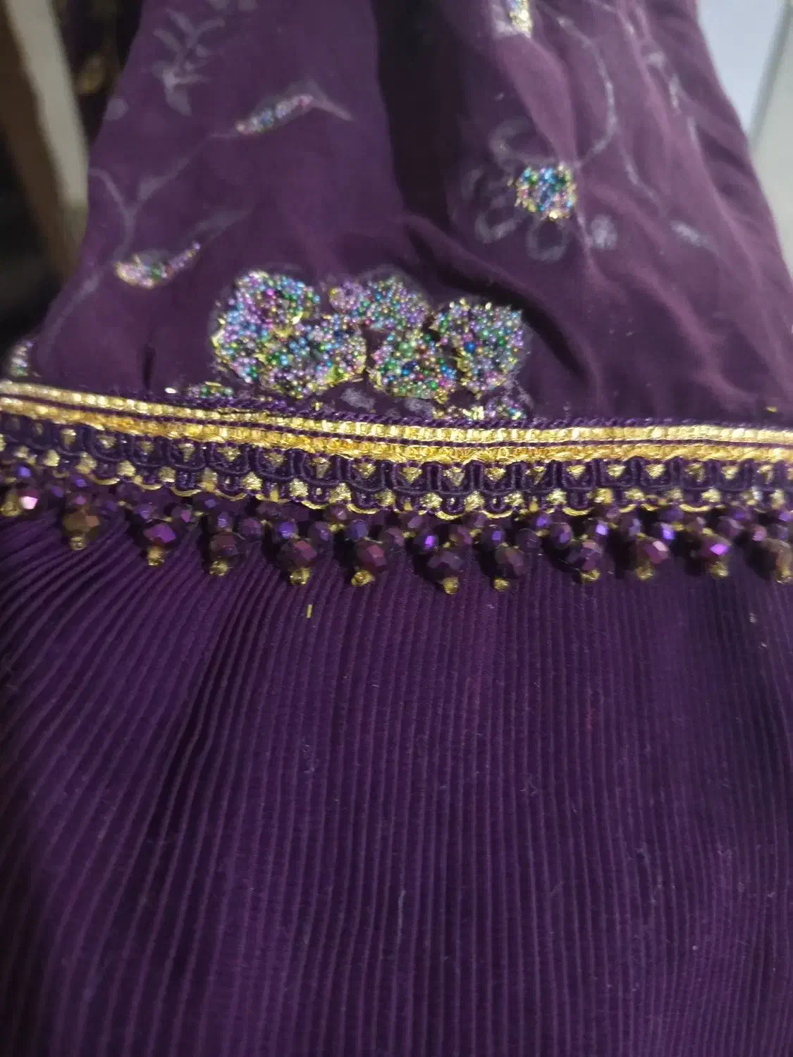 لباس محلی تعویض با چیزی که بدردم بخوره|لباس|یاسوج, |دیوار