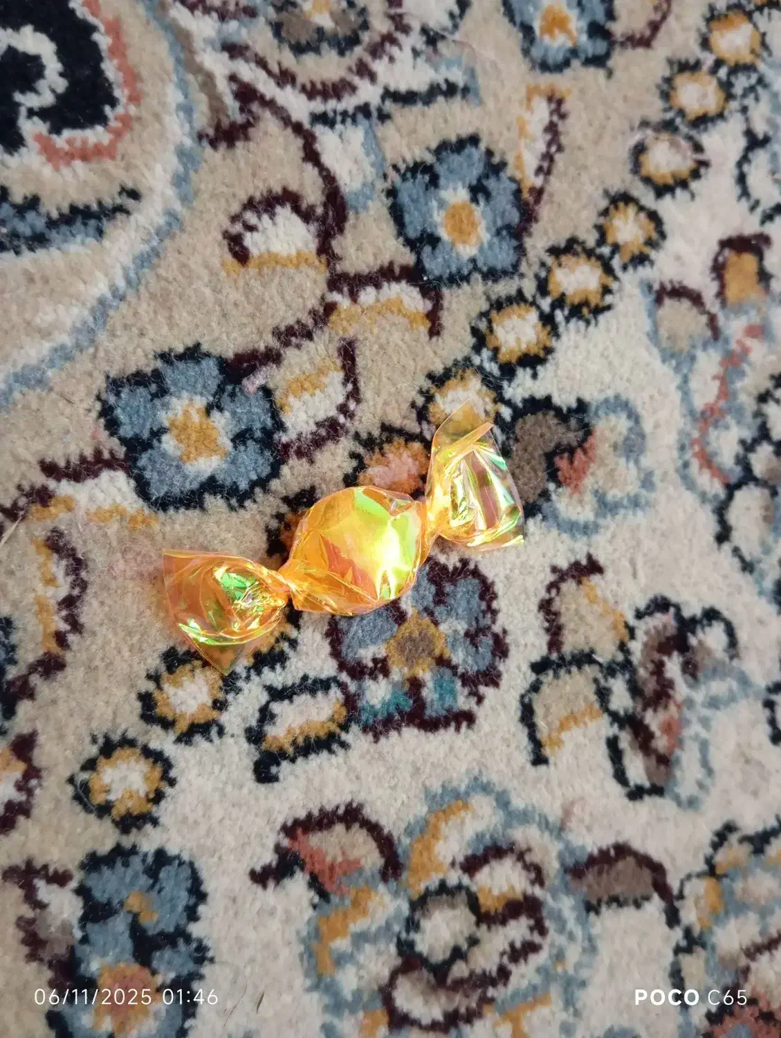 کیف کارت|اشیا|کرباسک, |دیوار