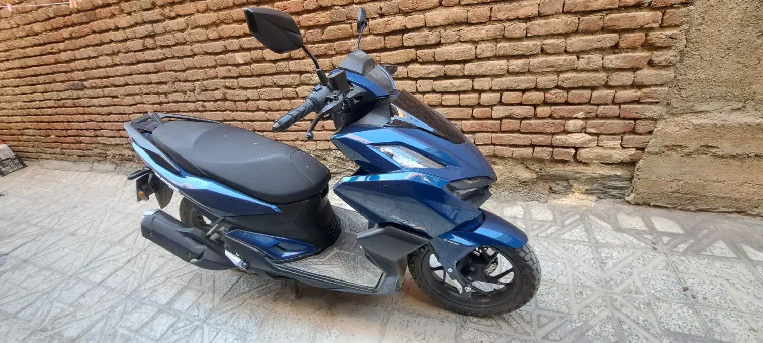 موتور کلیک|موتورسیکلت|مریوان, |دیوار