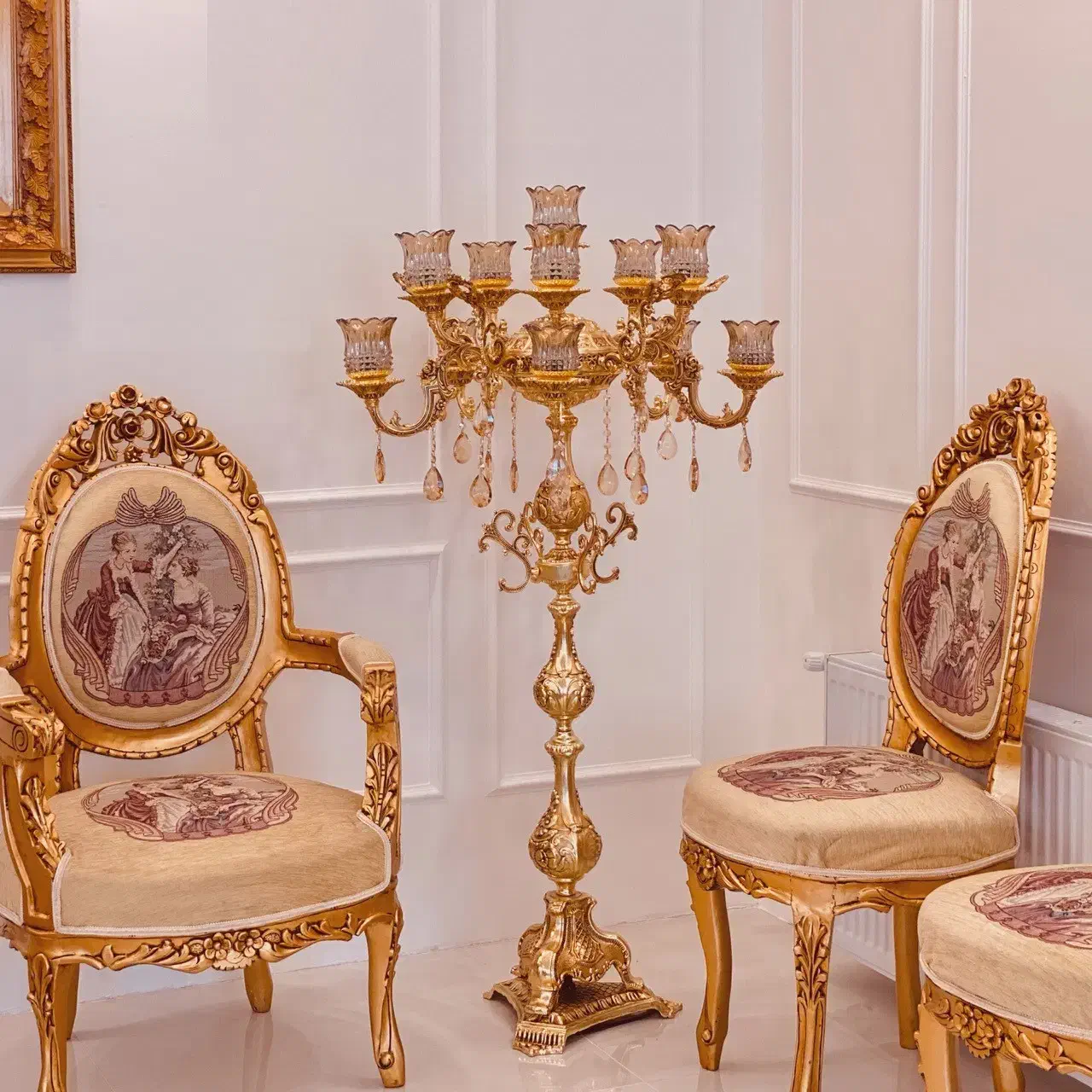 اباژور کنار سالنی یه فلزی|چراغ خواب و آباژور|مشهد, زمرد|دیوار