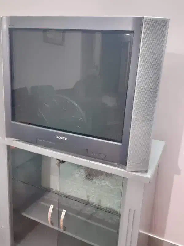 تلویزیون Sony و میز آن|تلویزیون و پروژکتور|شاهرود, |دیوار