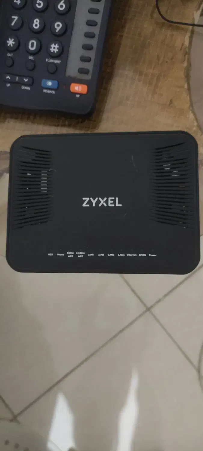 1عددمودم تمیز سالم تعغیرشغل به فروش میرسد|مودم و تجهیزات شبکه|مشهد, چهارچشمه|دیوار