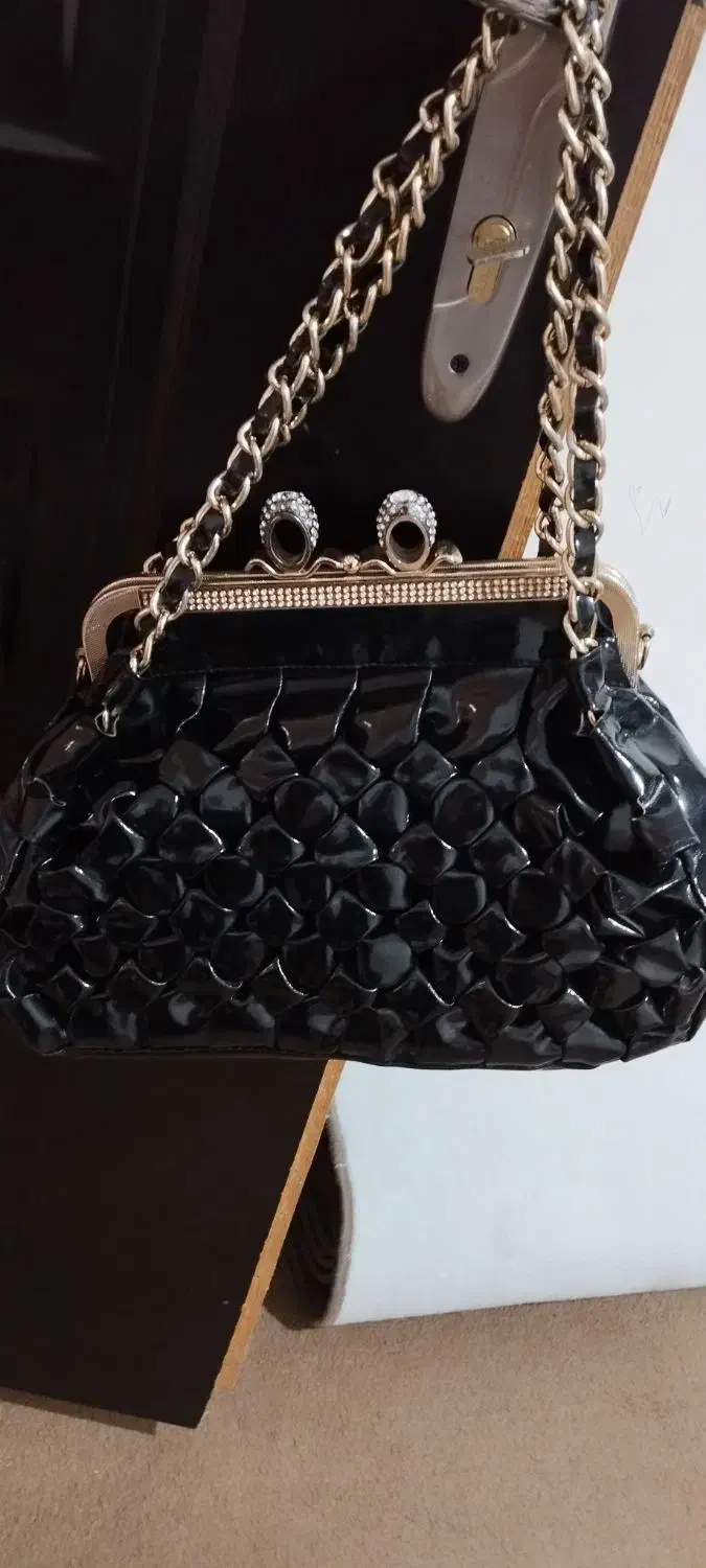 کیف|کیف، کفش، کمربند|خرم‌آباد, |دیوار