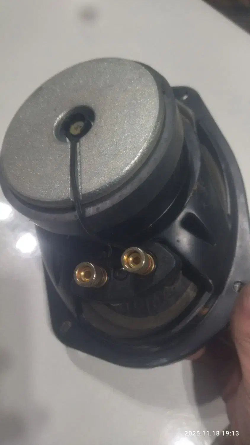 دو جفت باند اصلی ۶۹۷۵|سیستم صوتی خانگی|شاهین دژ, |دیوار