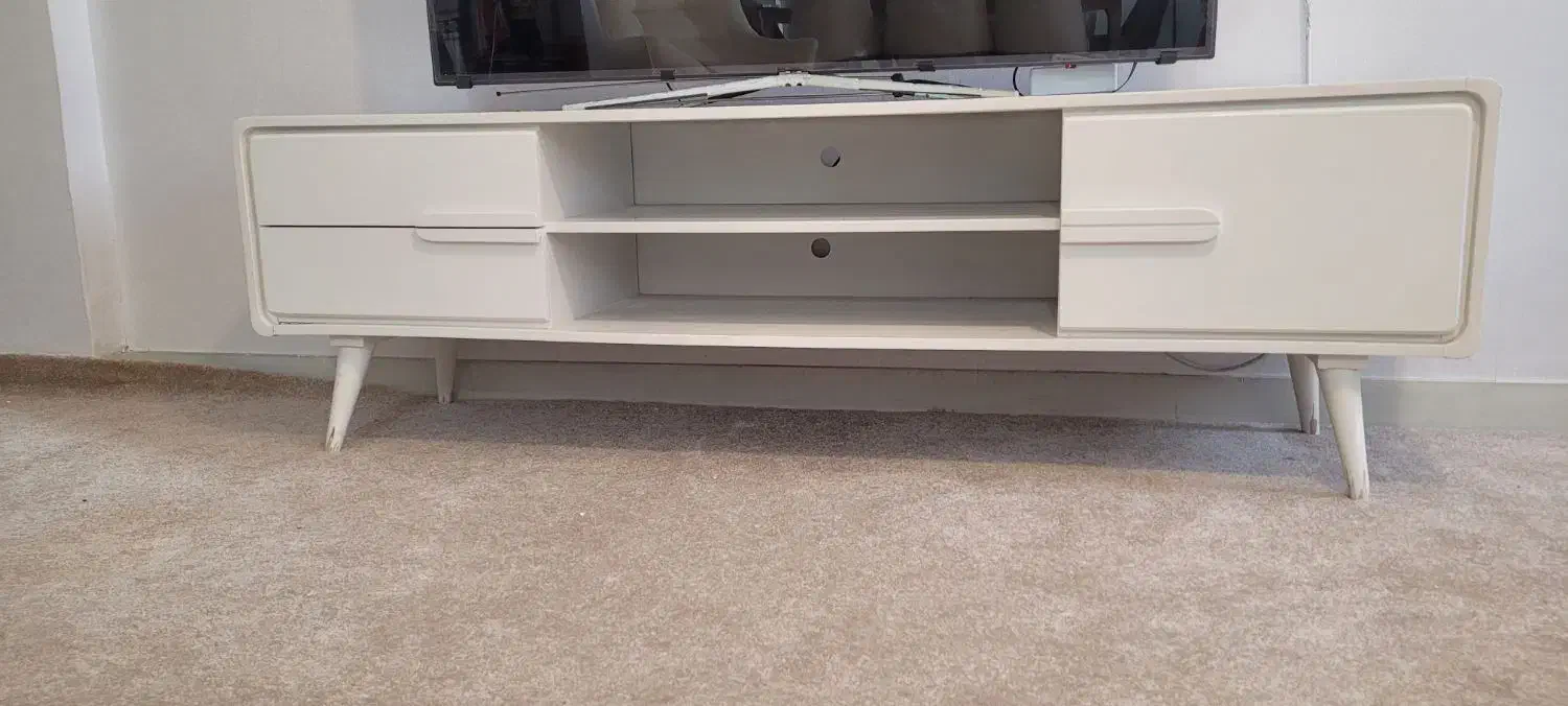 میز سفید|میز تلویزیون|تهران, افسریه شمالی|دیوار