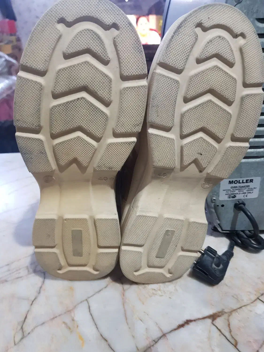 چکمه ی زنانه شماره۴۰ درحدنو|کیف، کفش، کمربند|مشهد, زیرکن|دیوار