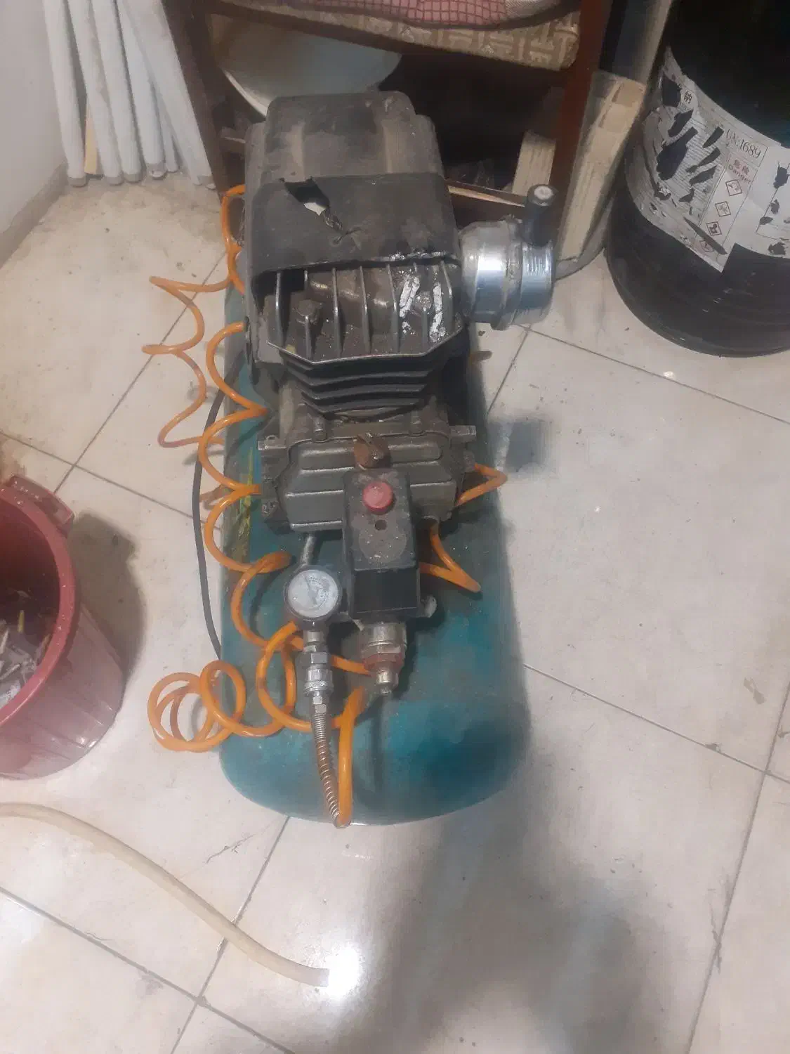 پمب بادی|ابزارآلات|تبریز, |دیوار