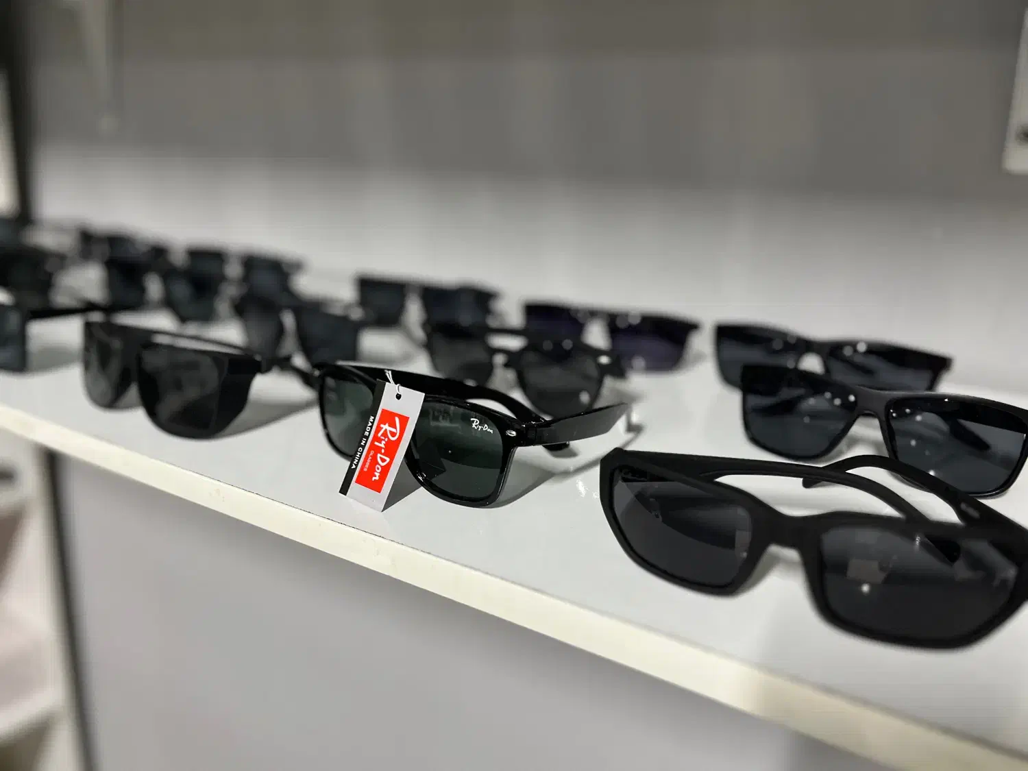 عینک آفتابی زنانه و مردانه فقط ۱۹۹ هزار تومان|زیورآلات و اکسسوری|گرگان, |دیوار