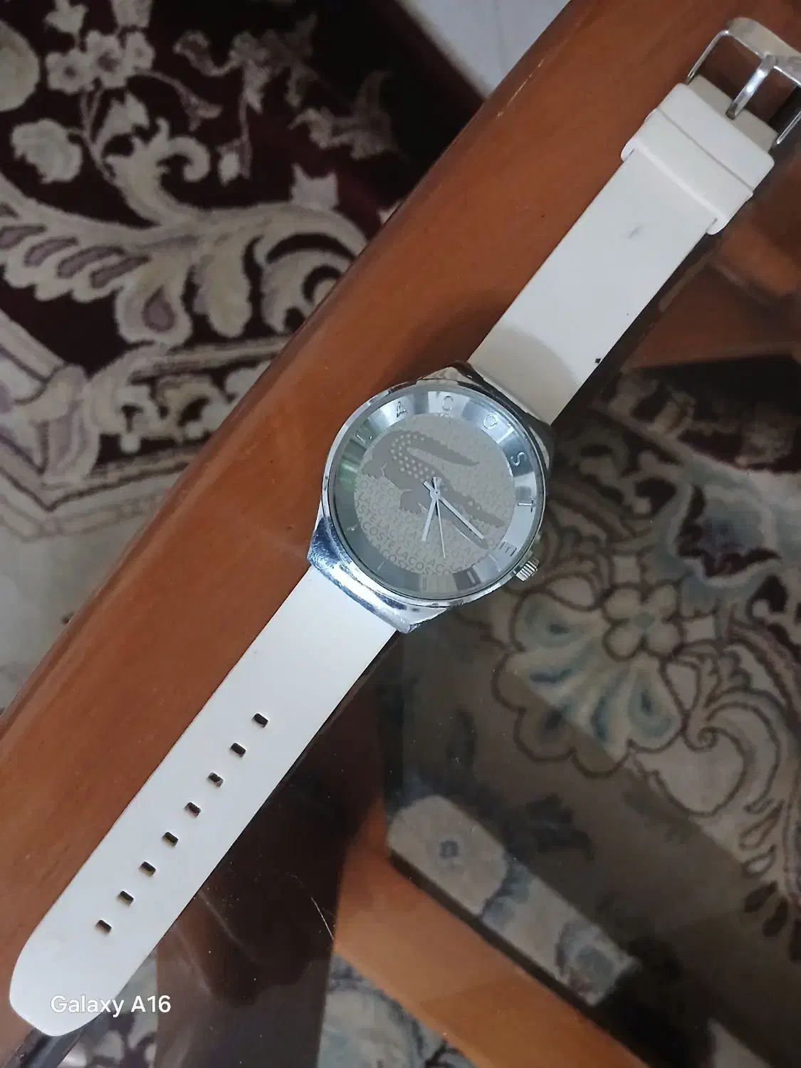 ساعت مچی|ساعت|بومهن, |دیوار