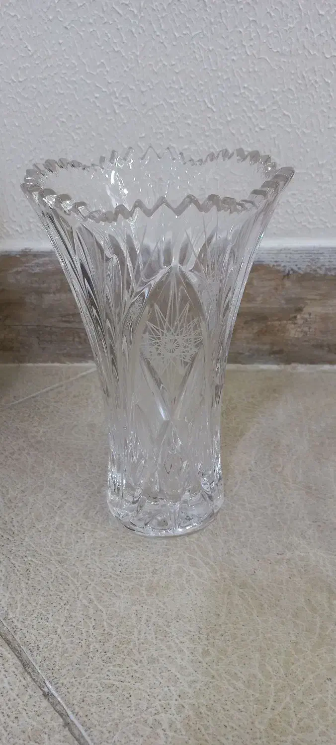 سرویس بلورخارجی  خورشیدی اصل|ظروف سرو و پذیرایی|شاهین‌شهر, حاجی آباد|دیوار