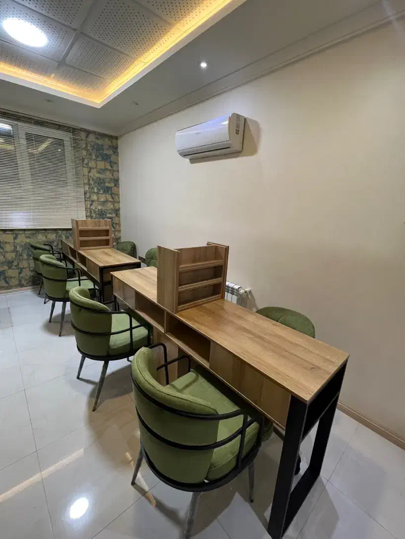 اجاره لاین در سالن زیبایی|اجارهٔ دفتر کار، اتاق اداری، مطب|رشت, گلباغ نماز|دیوار