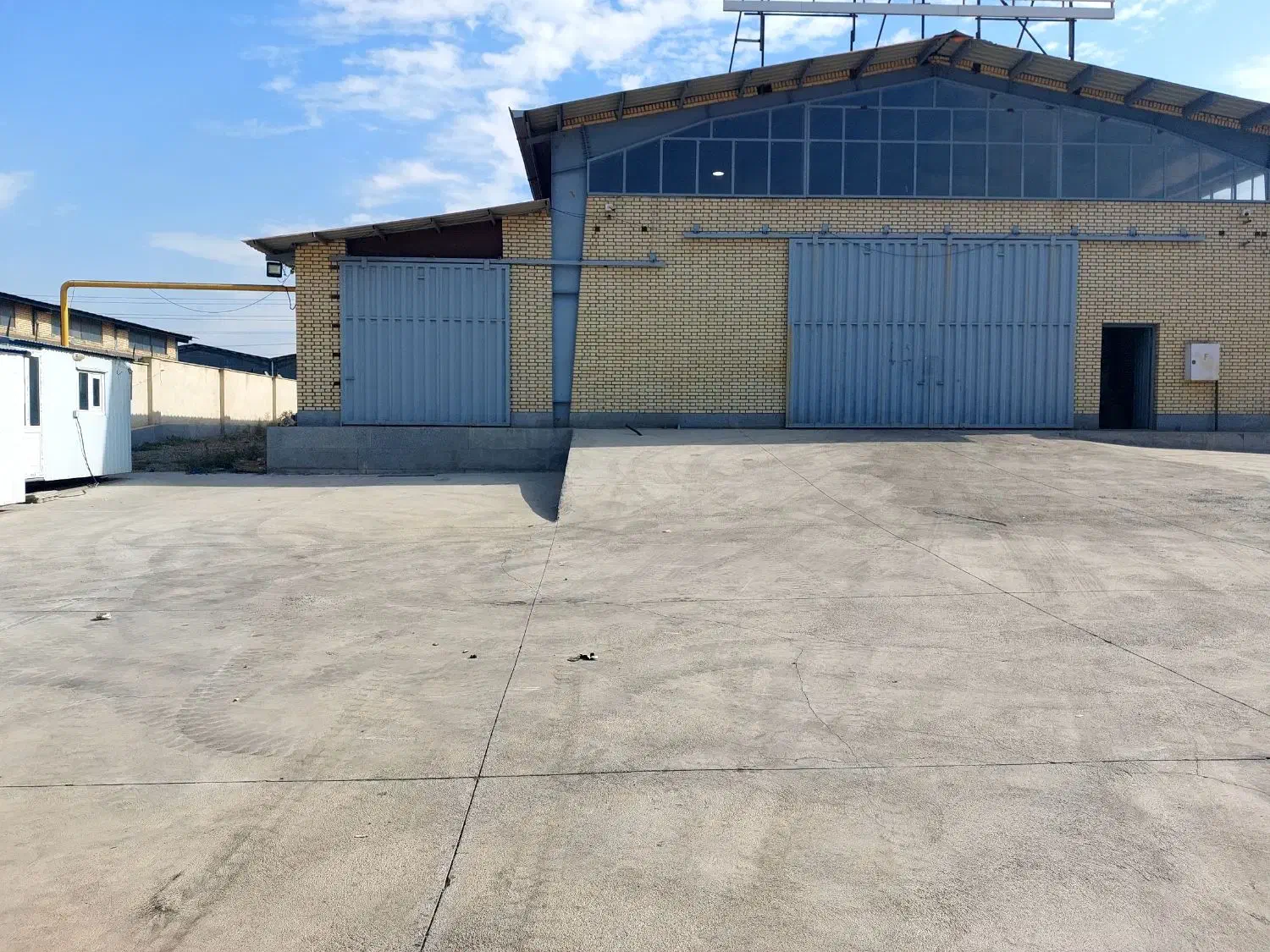 سوله صنعتی اشتهارد با برق و گاز کامل|اجارهٔ دفتر صنعتی، کشاورزی، تجاری|اشتهارد, |دیوار