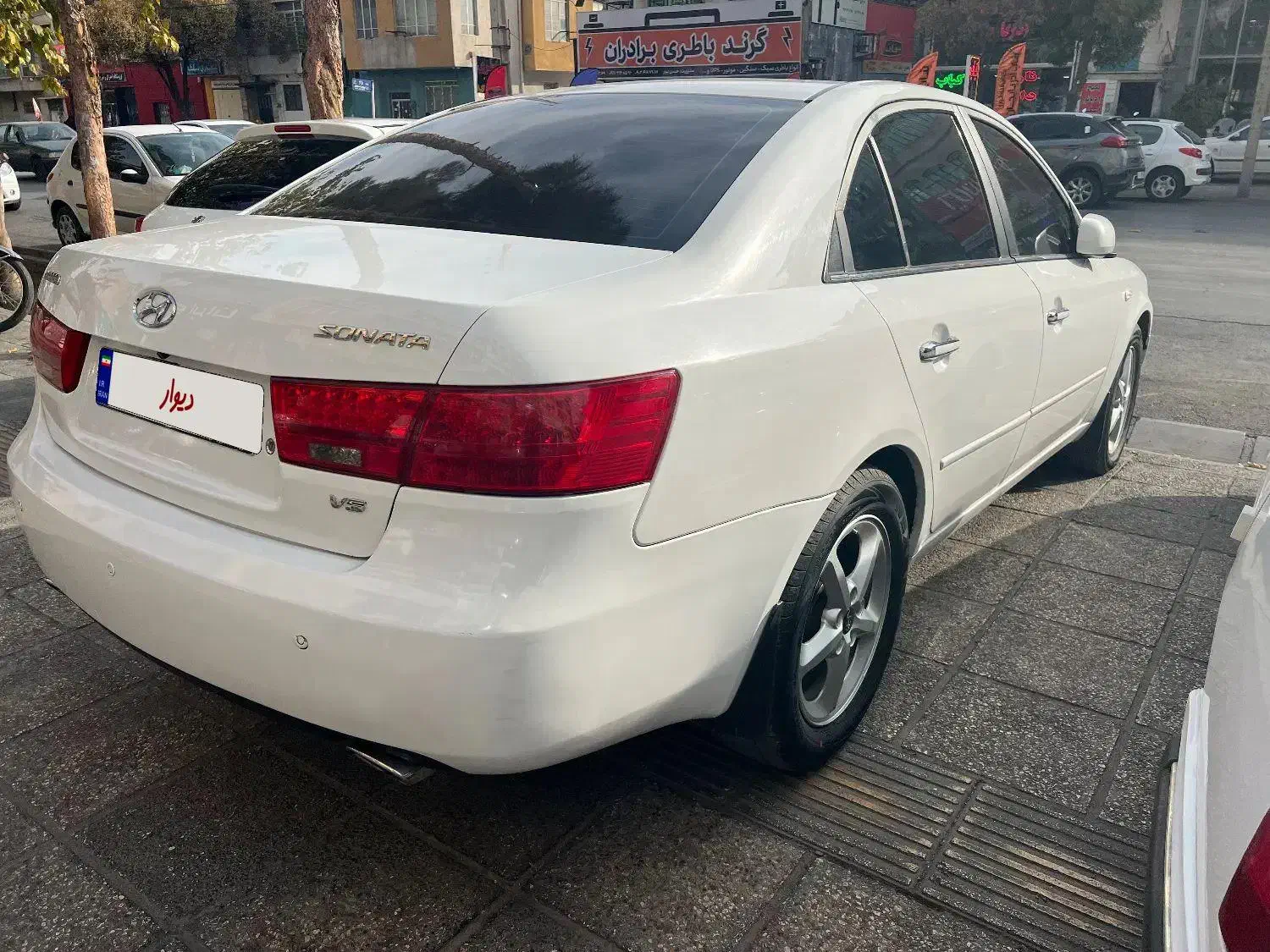 هیوندا سوناتا مدل ۲۰۰۷ موتور ۶ سیلندر در حد|خودرو سواری و وانت|شیراز, سینما سعدی|دیوار