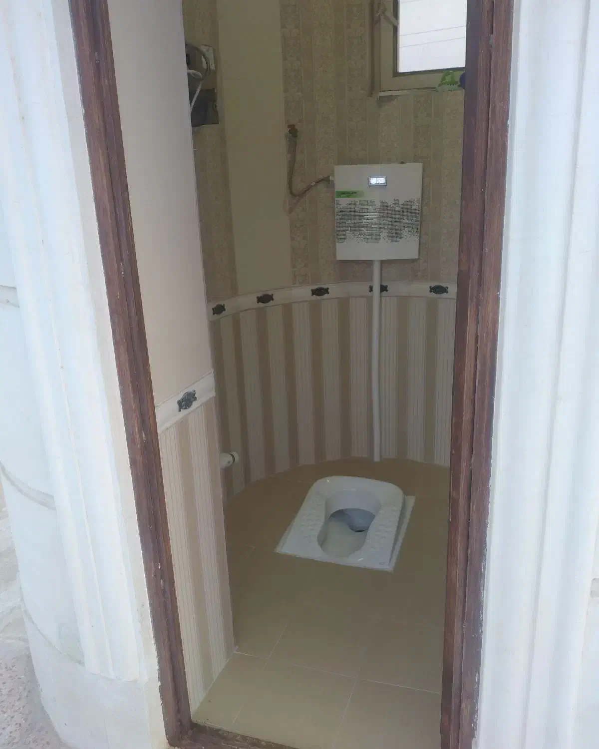 کاشی کاری گچ کاری تخریب کاری لوله کشی ایزوگام|خدمات پیشه و مهارت|بندرعباس, |دیوار