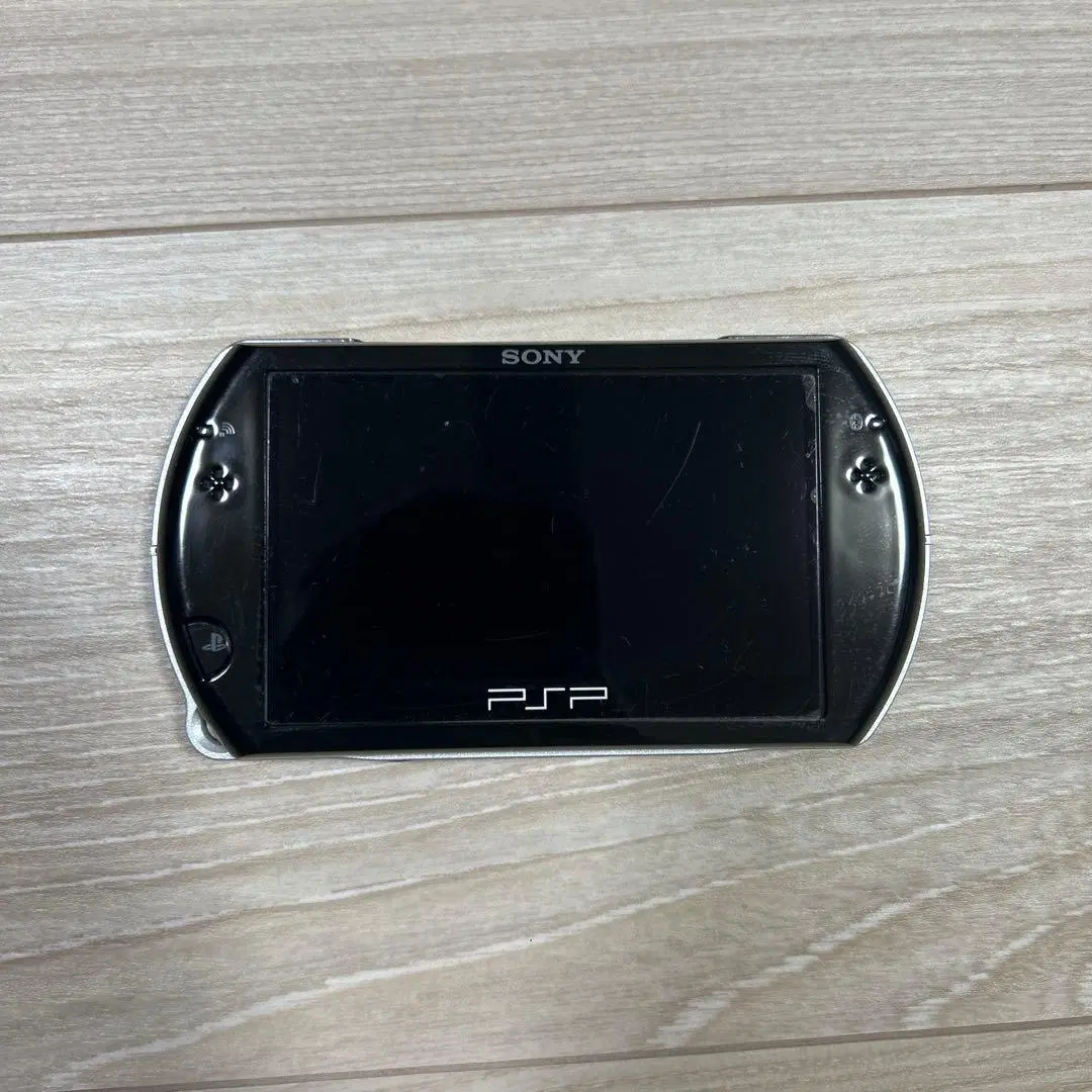 Sony Playstation PSP GO|کنسول، بازی ویدئویی و آنلاین|تهران, هروی|دیوار