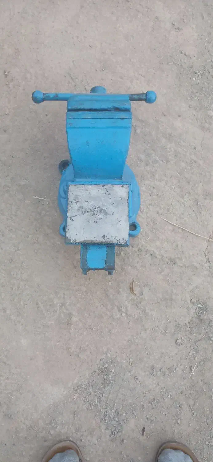 فروش فوری گیره رومیزی|ابزارآلات|اصفهان, شهید رجایی|دیوار