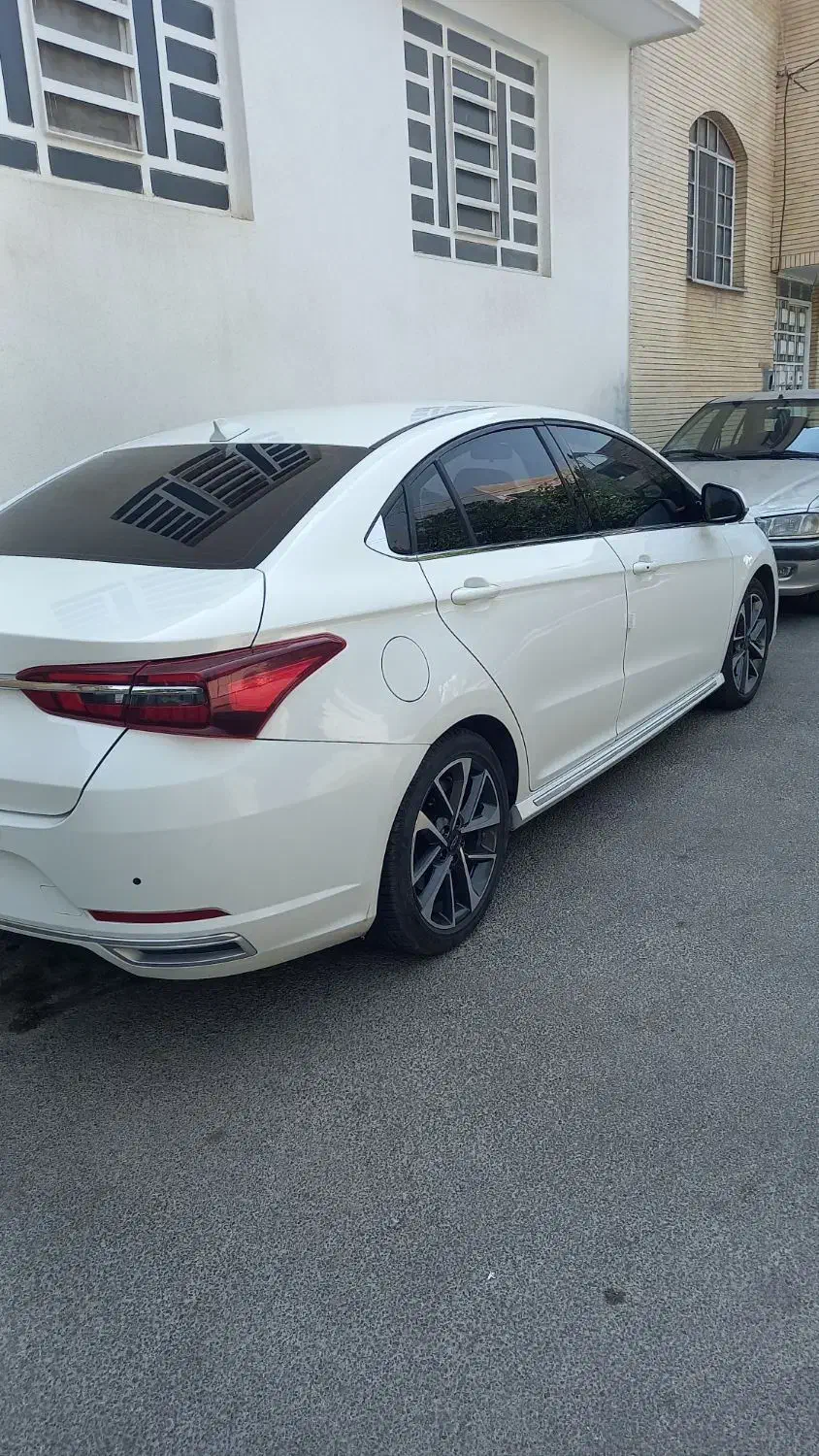 اریزو ۶ مدل ۱۴۰۱|خودرو سواری و وانت|شیراز, گلشن|دیوار