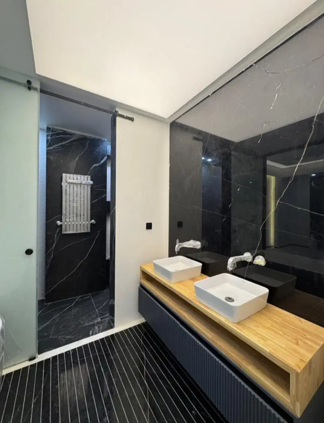 155 متر لوکس ترین واحد ازگل با ویوی ابدی