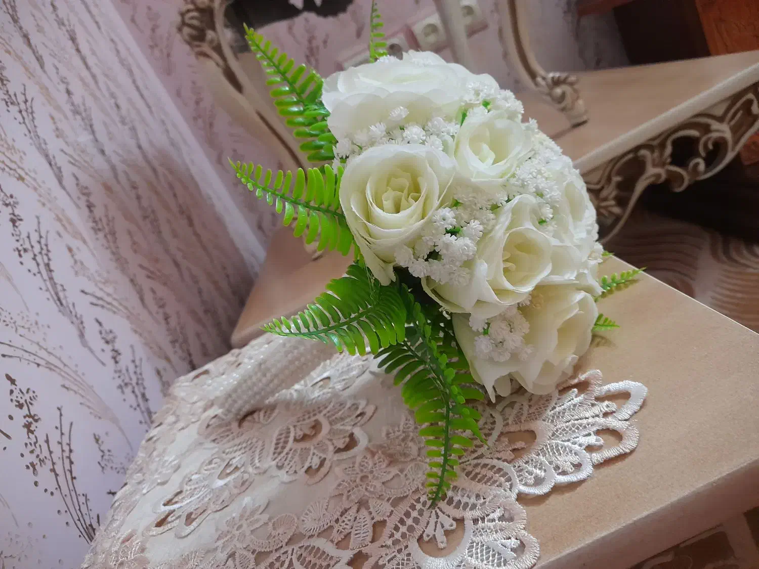 دسته گل عروس|گل مصنوعی|سبزوار, باهنر|دیوار