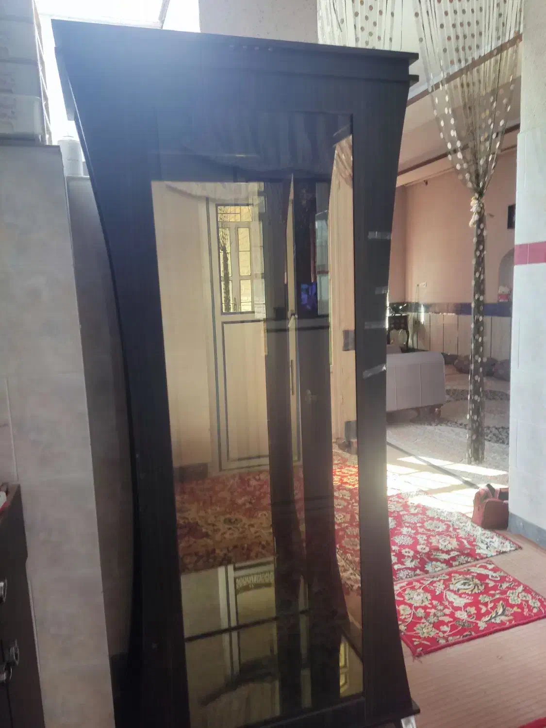 یک عدد بوفه کاملا سالم|بوفه، ویترین، کنسول|مرودشت, بیست متری بیمارستان|دیوار