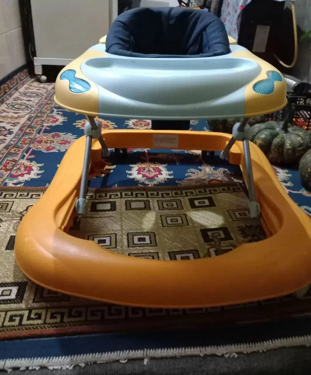 روروئک|کالسکه و لوازم جانبی|رشت, عینک|دیوار