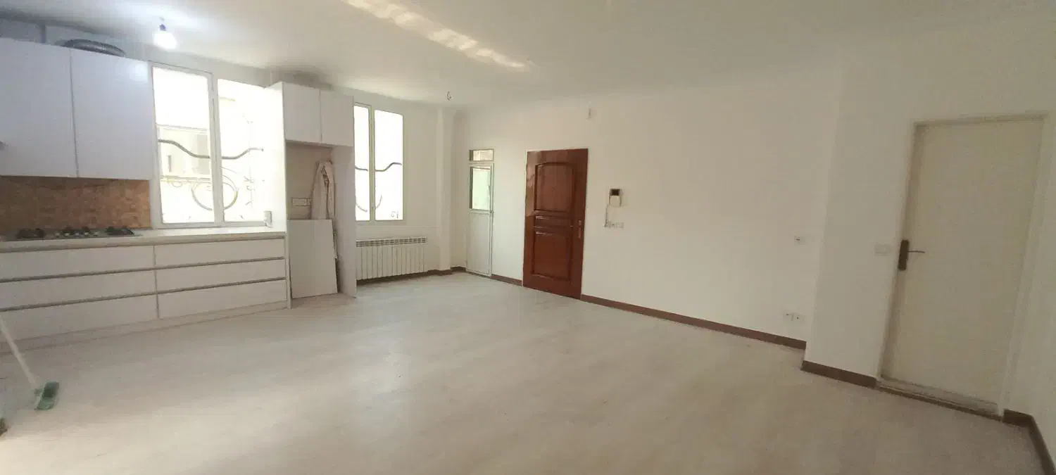 ۶۸ متری ۲خواب/دو نبش/تمام نور|فروش آپارتمان|تهران, امامت|دیوار