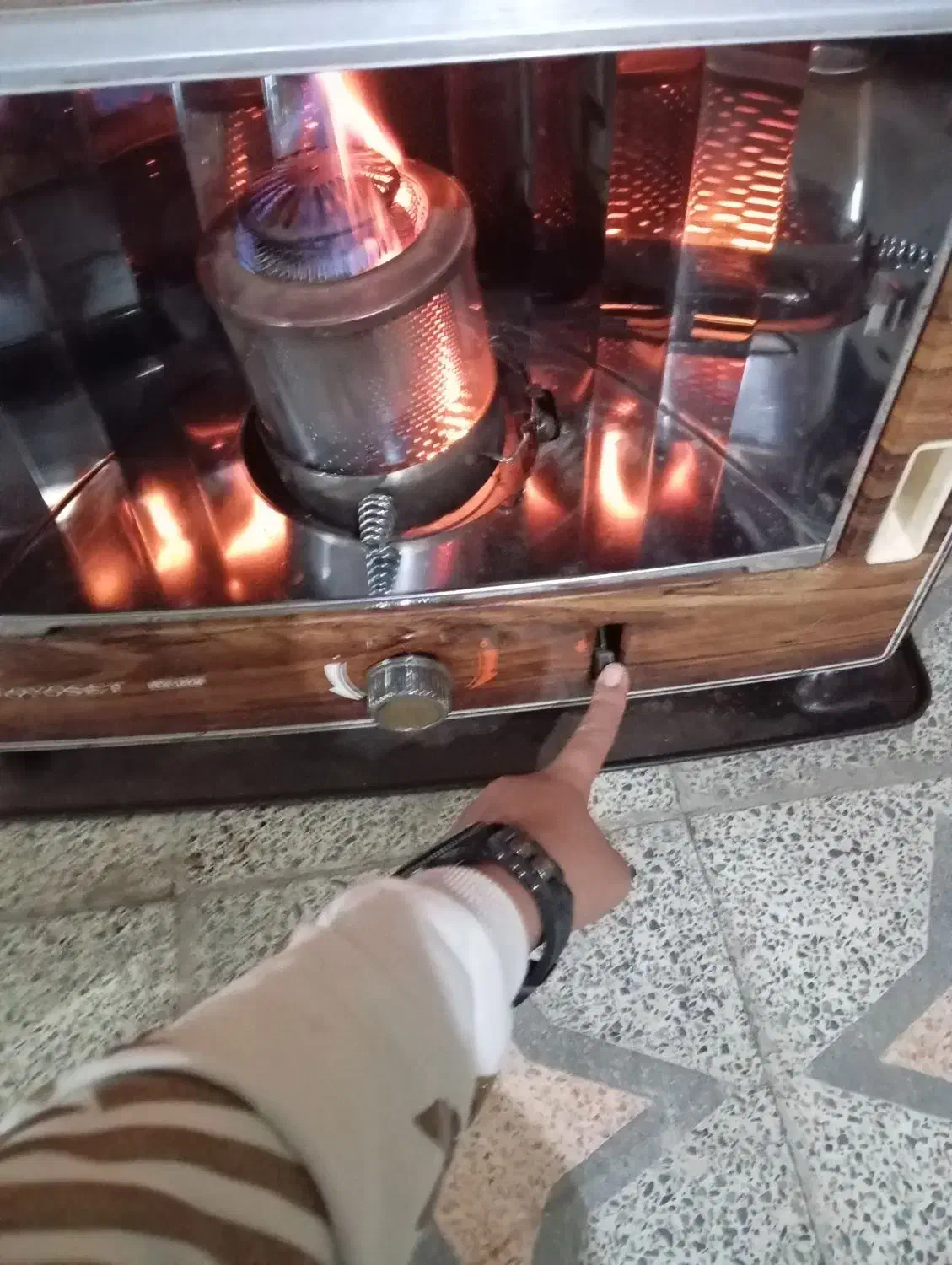 بخاری نفتی ToyosET|بخاری، هیتر، شومینه|بومهن, |دیوار