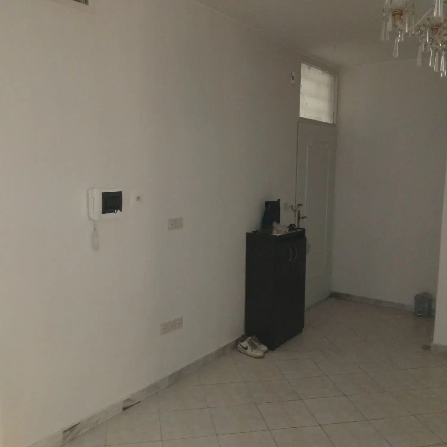 واحد ۸۵ متر دو خوابه چهارراه ولیعصر بزرگمهر