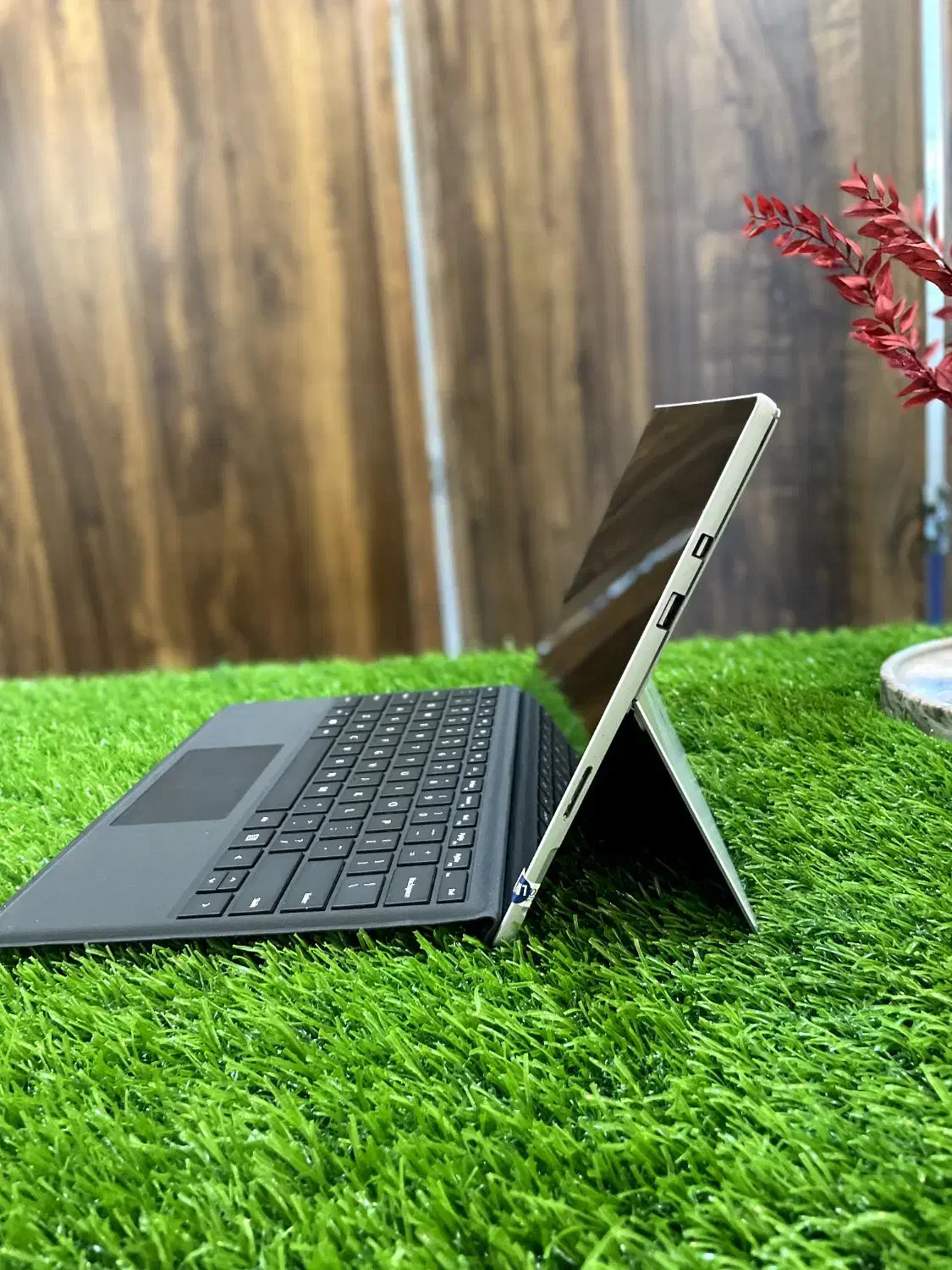 Surface pro5|رایانه همراه|اصفهان, کساره|دیوار
