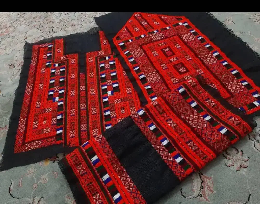 زی آستین خاش.هستن ارسال میشه|لباس|کنارک, |دیوار