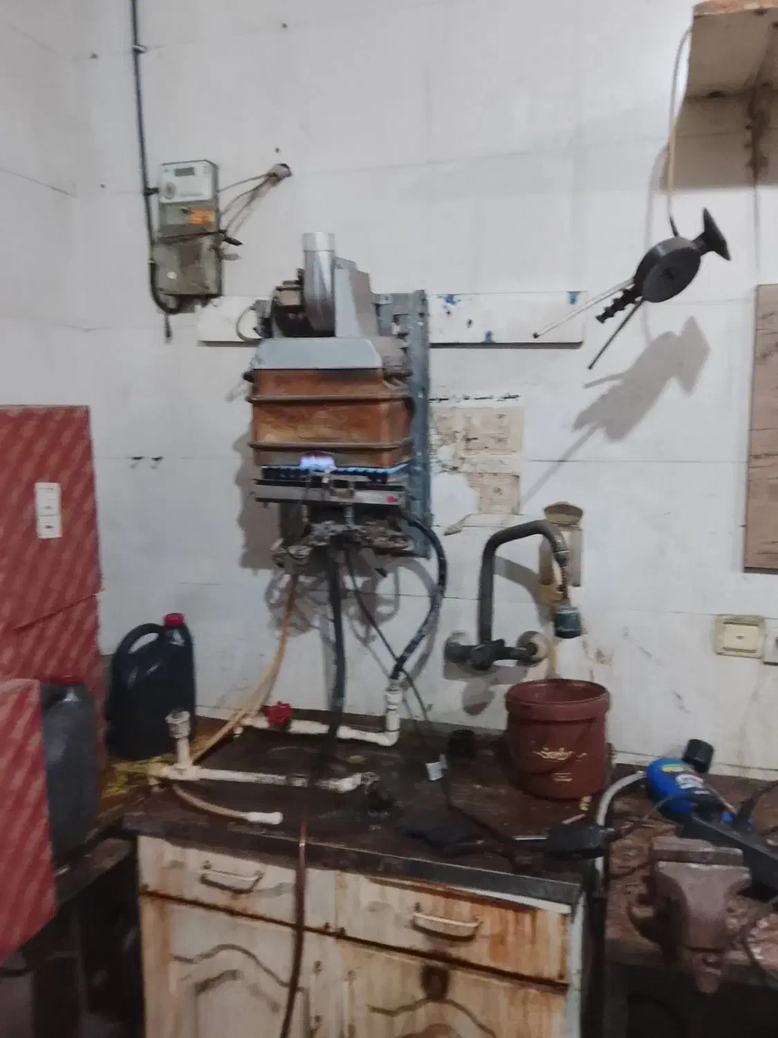 آبگرمکن بوتان دیواری|آبگرمکن، پکیج، شوفاژ|قرچک, داوود آباد|دیوار