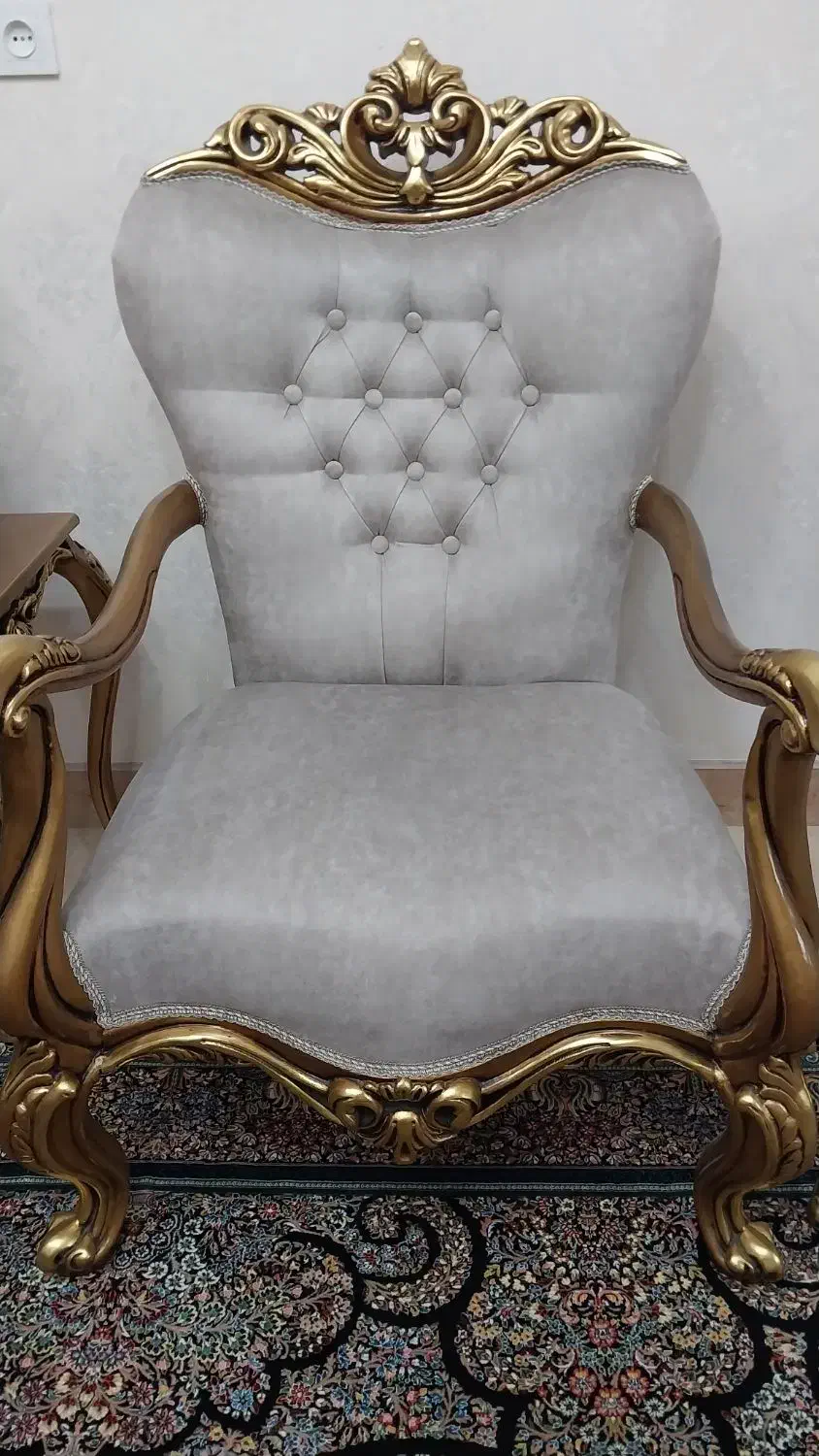 مبلمان سلطنتی کاملا سالم|مبلمان خانگی و میز عسلی|اسالم, |دیوار