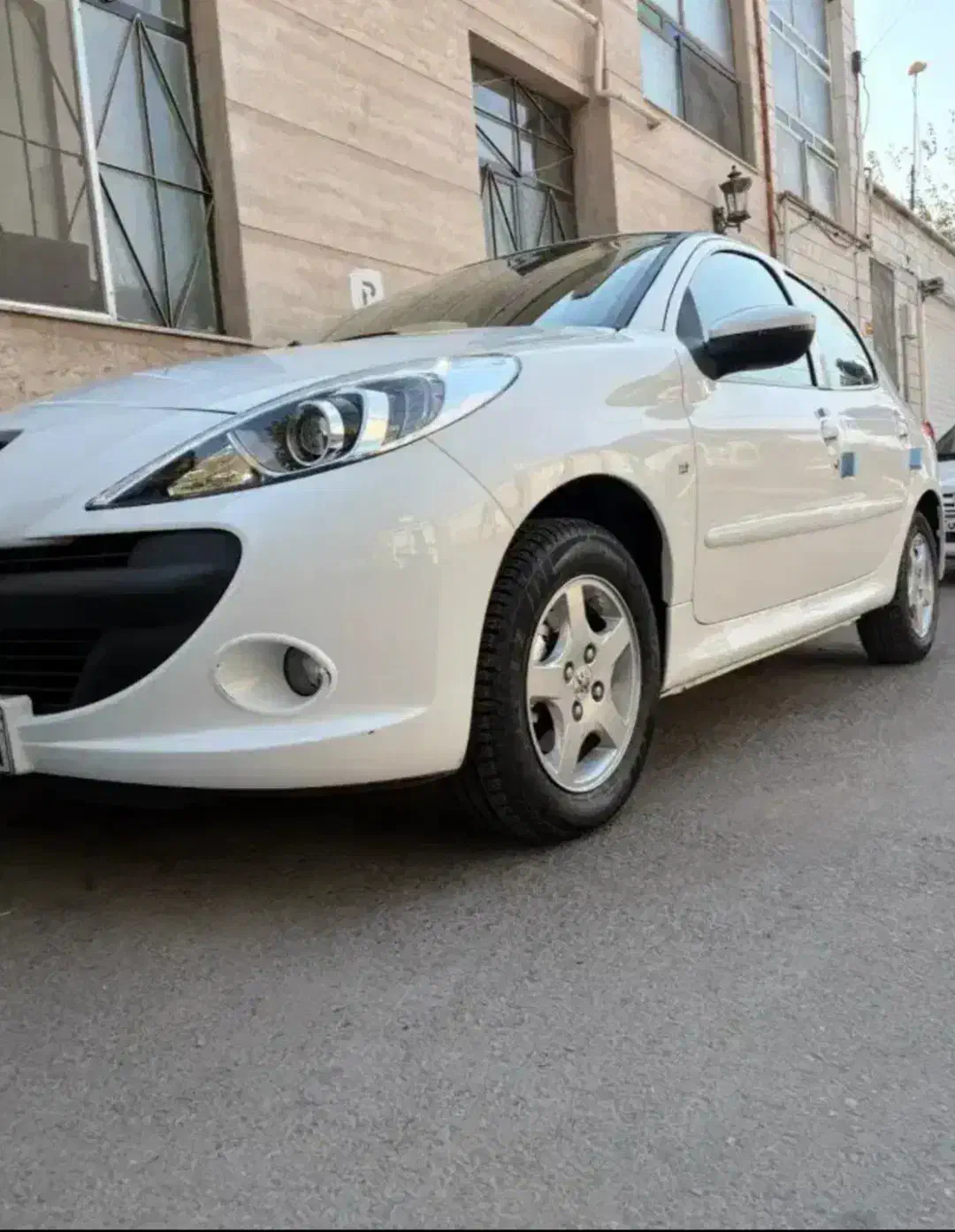 207مدل1403|خودرو سواری و وانت|رشت, لاکان|دیوار