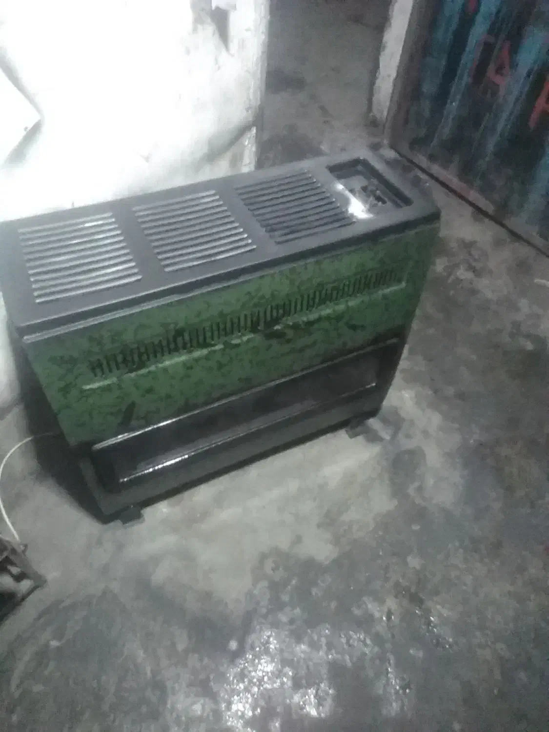 بخاری ارج 14هزار سالم|بخاری، هیتر، شومینه|بابل, |دیوار