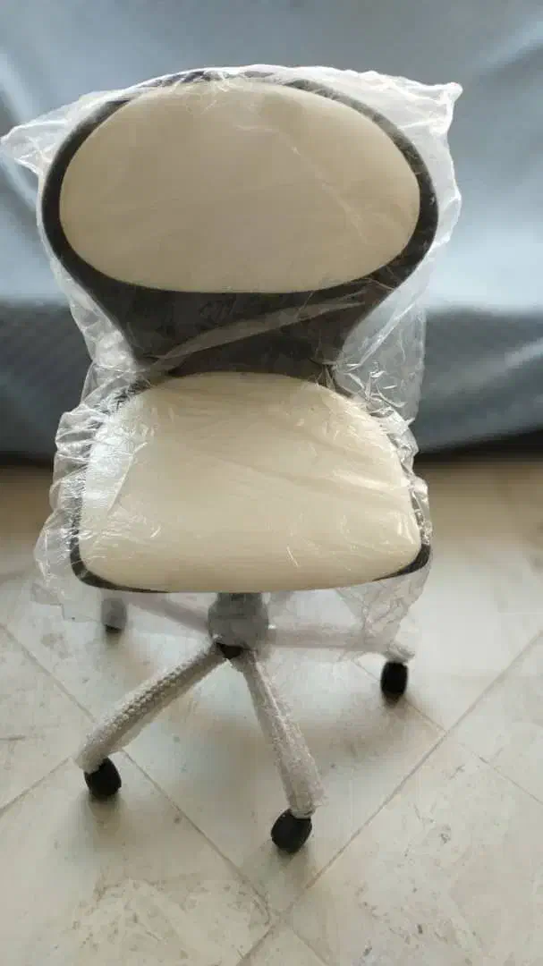 وسایل آرایشگاه ناخن اپیلاسیون اصلاح|آرایشگاه و سالن‌های زیبایی|محمدیه-قزوین, |دیوار