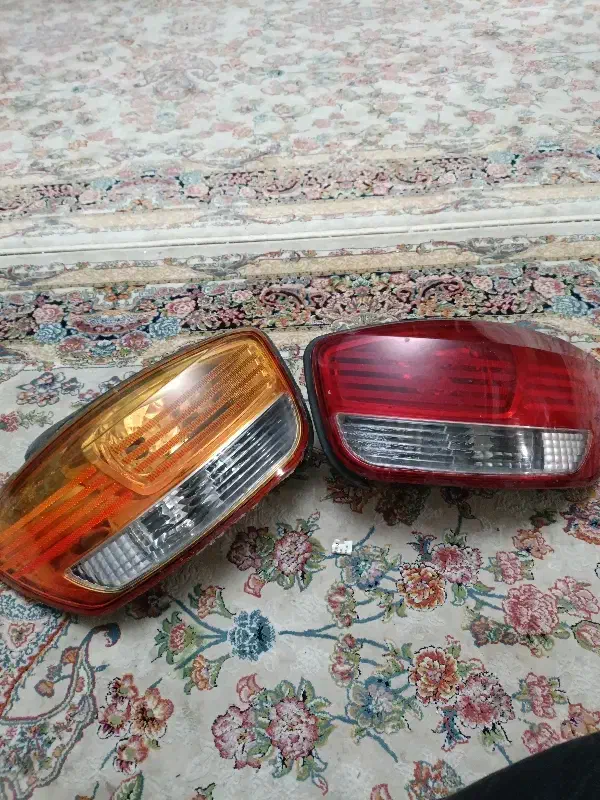 چراغ عقب 206 و تیبا 2 چراغ جلو تیبا و قالپاق|قطعات یدکی و لوازم جانبی|کرج, عظیمیه|دیوار