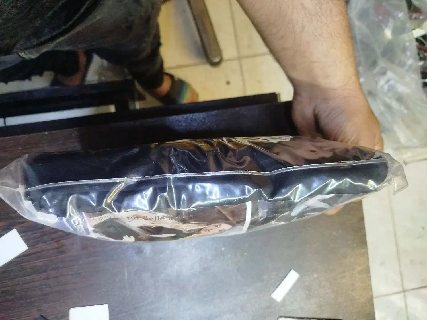 پک بسته بندی پوشاک با آویز رگالی تخته mdf فروشگاه|فروشگاه و مغازه|تهران, فلاح|دیوار