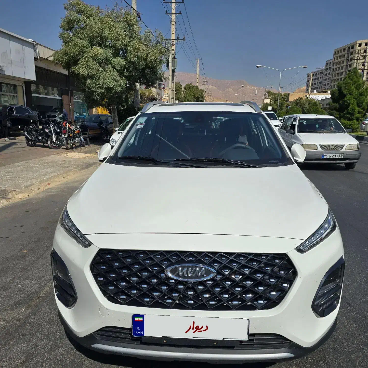 فروش x22 pro|خودرو سواری و وانت|شیراز, کاراندیش|دیوار