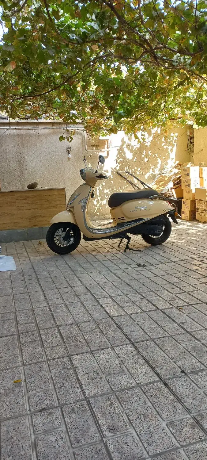 موتور ۱۵۰ سی سی کم کار|موتورسیکلت|فردیس, شهرک شهید حسینی|دیوار