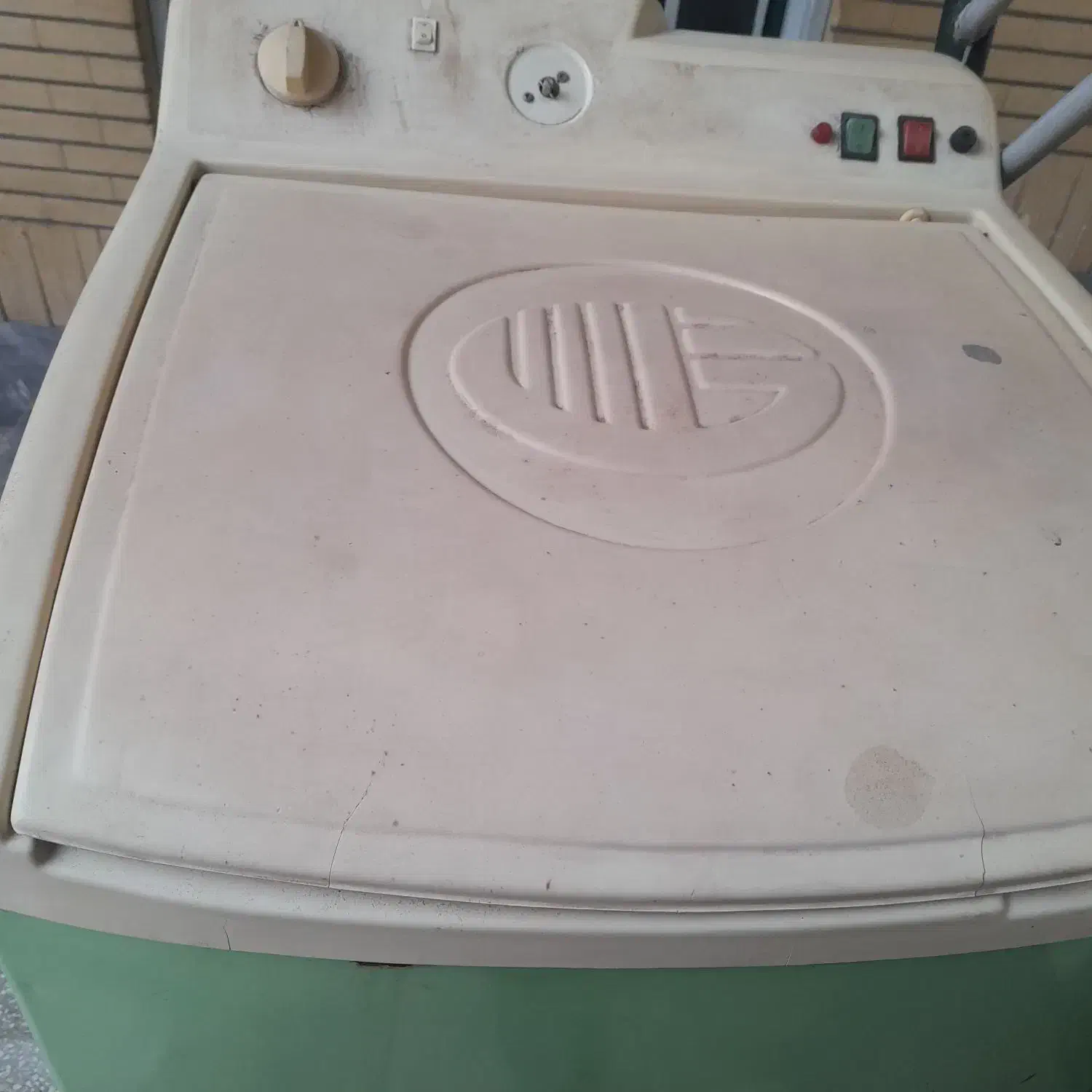 لباسشویی|ماشین لباسشویی و خشک‌کن لباس|سبزوار, قائم|دیوار