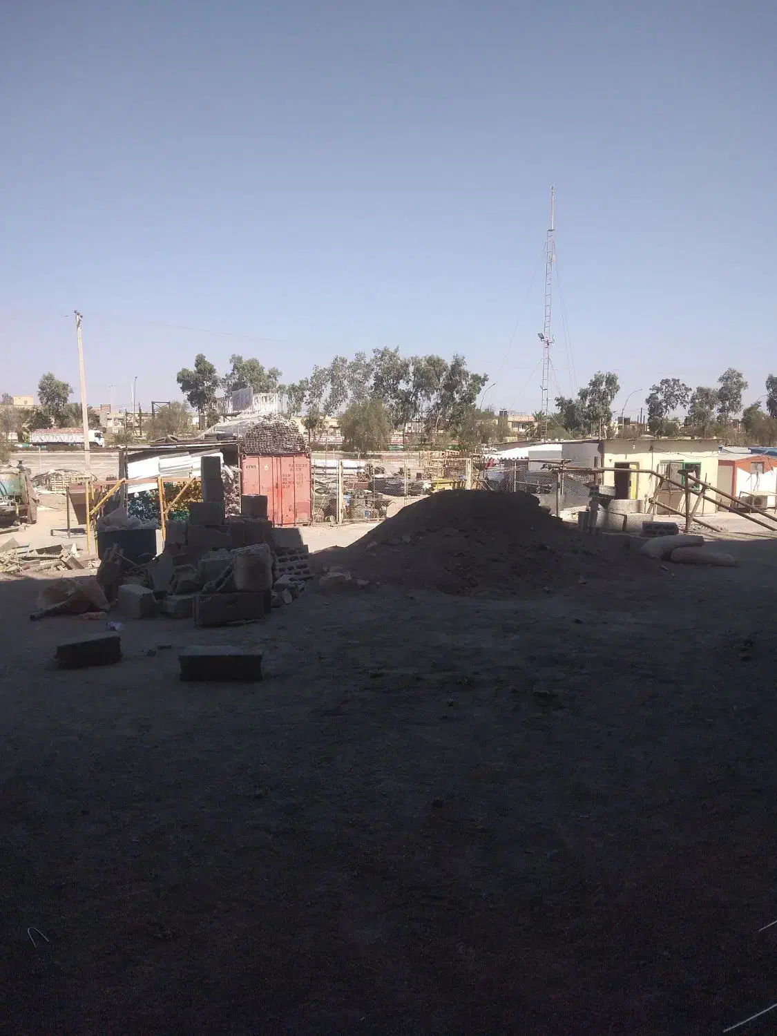 (کارگرساده نیازدارم 20نفر) (استادیوارچین وسیمان زن|استخدام معماری، عمران و ساختمانی|بم, |دیوار