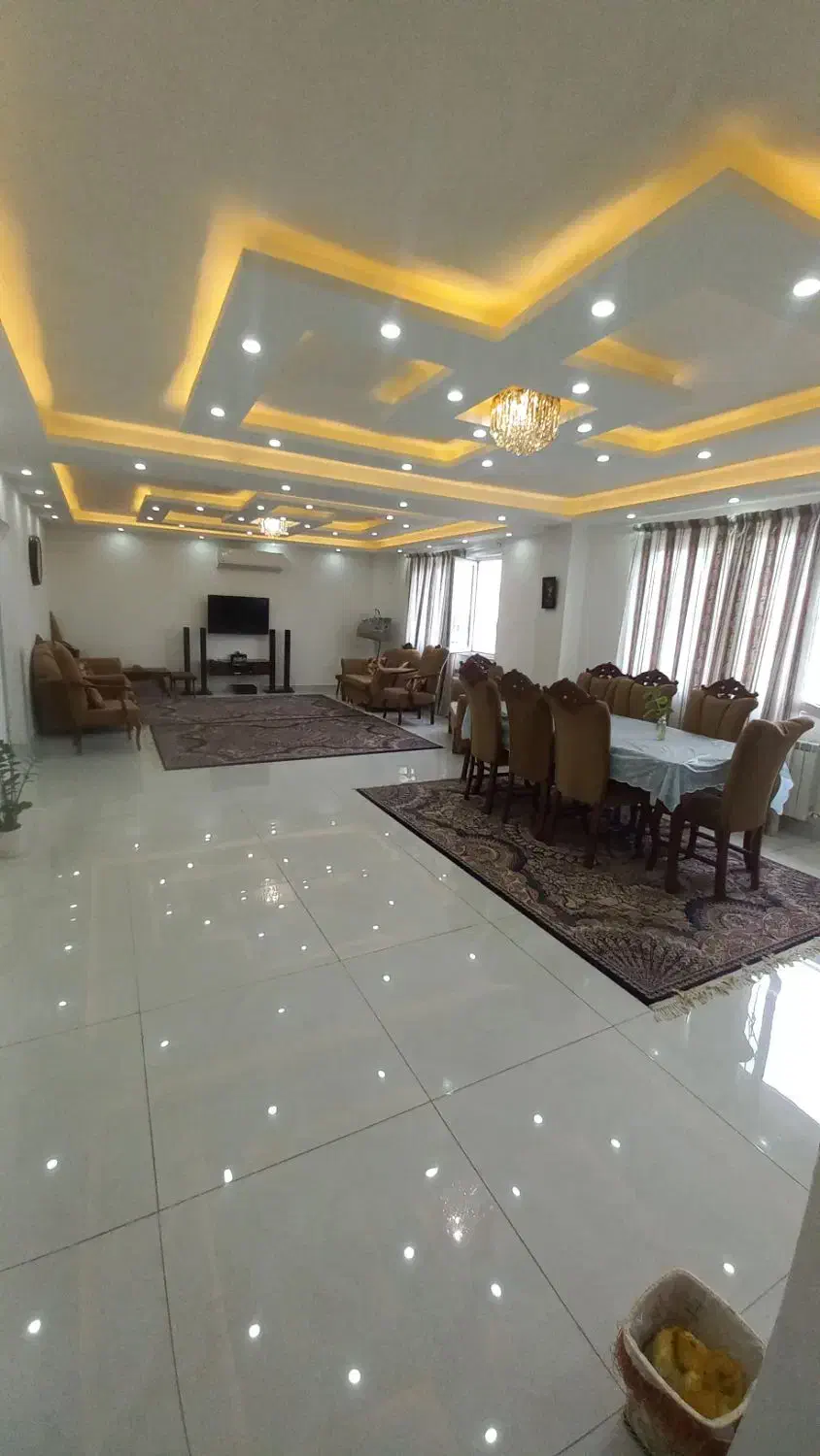 ۱۷۰ متر مفید و مشاع در بلوار افتخاری|فروش آپارتمان|رشت, ولکس|دیوار