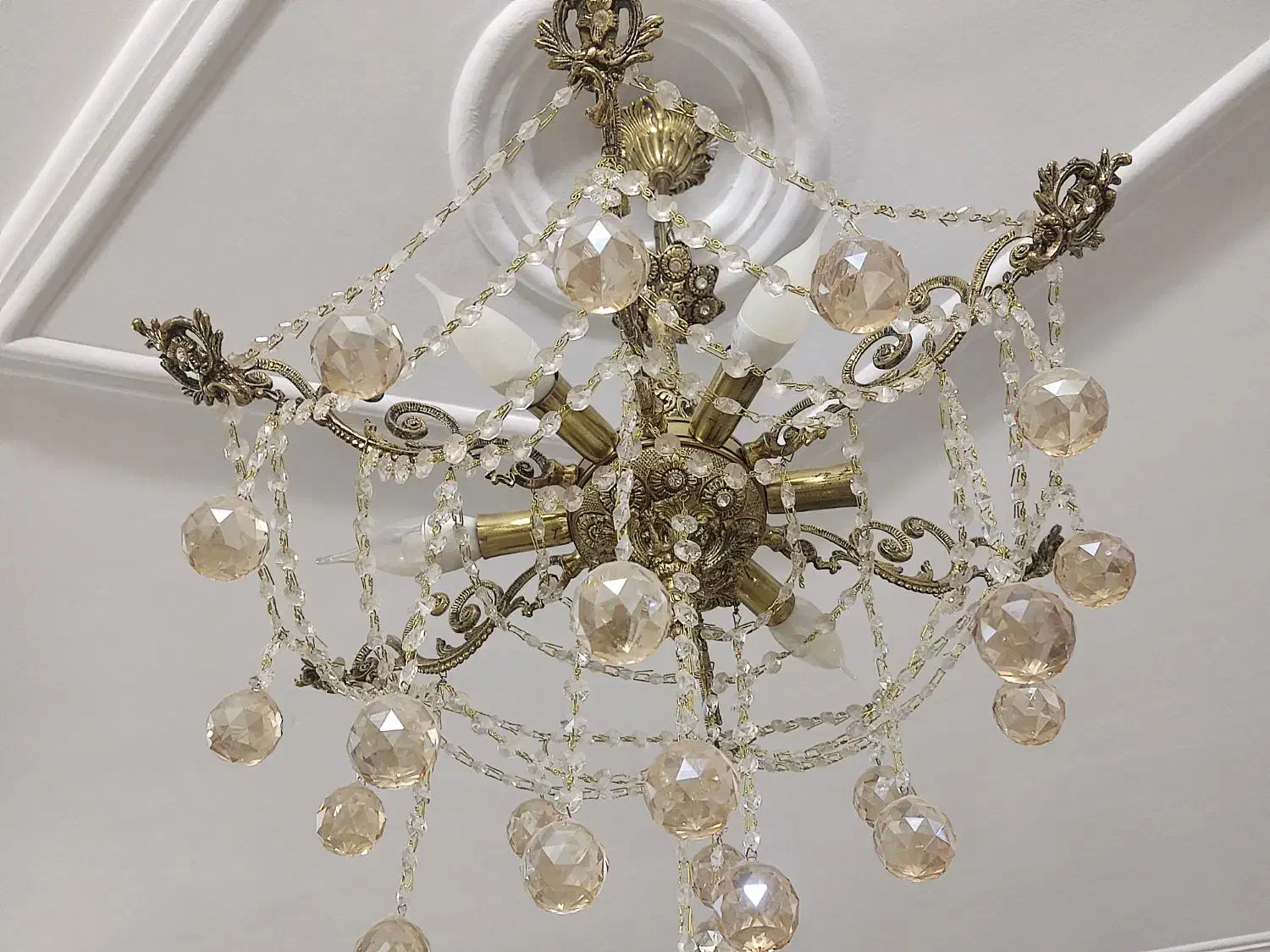 لوستر برنز|لوستر و چراغ آویز|هشتگرد, شهرک بعثت|دیوار