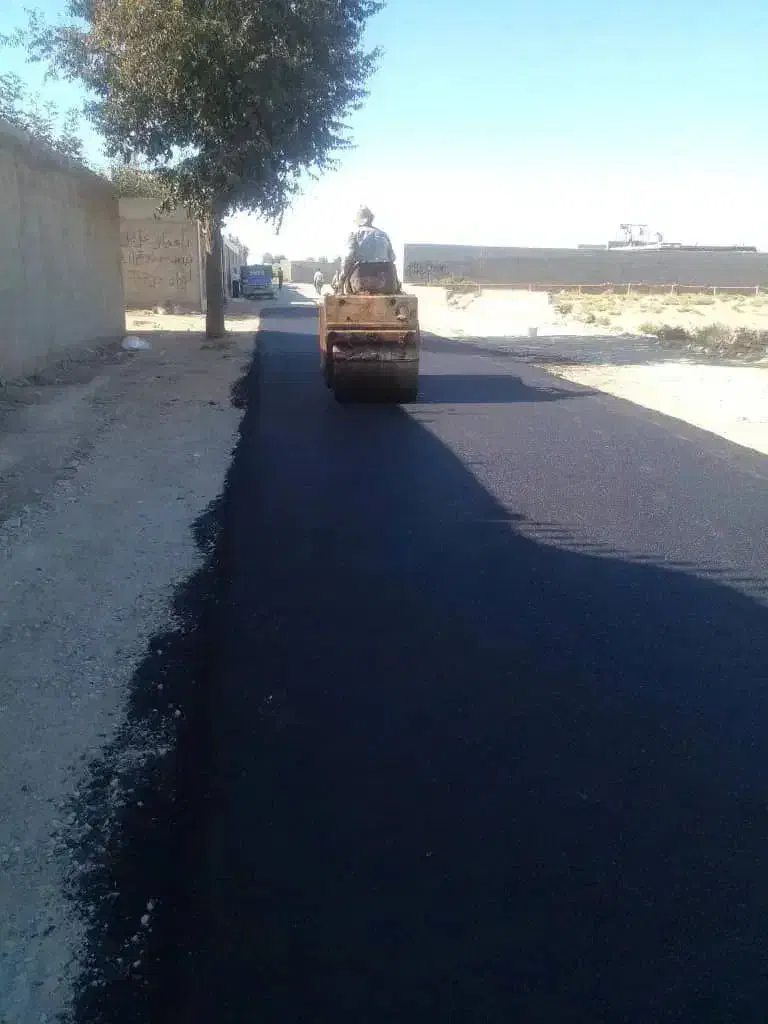 آسفالت و پخش تراشه آسفالت با بهترین کیفیت|خدمات پیشه و مهارت|ماهدشت, |دیوار